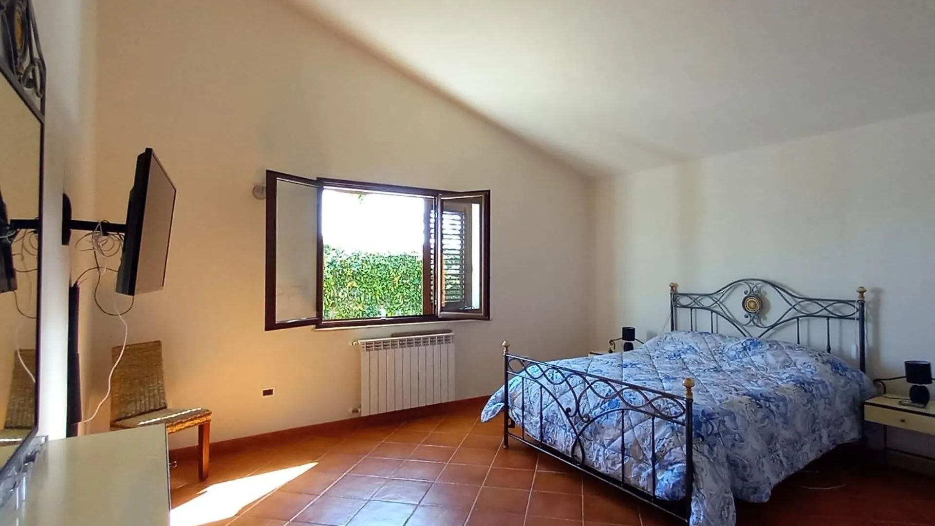A Due Passi Dal Mare 1 Villa Marsala 0*,