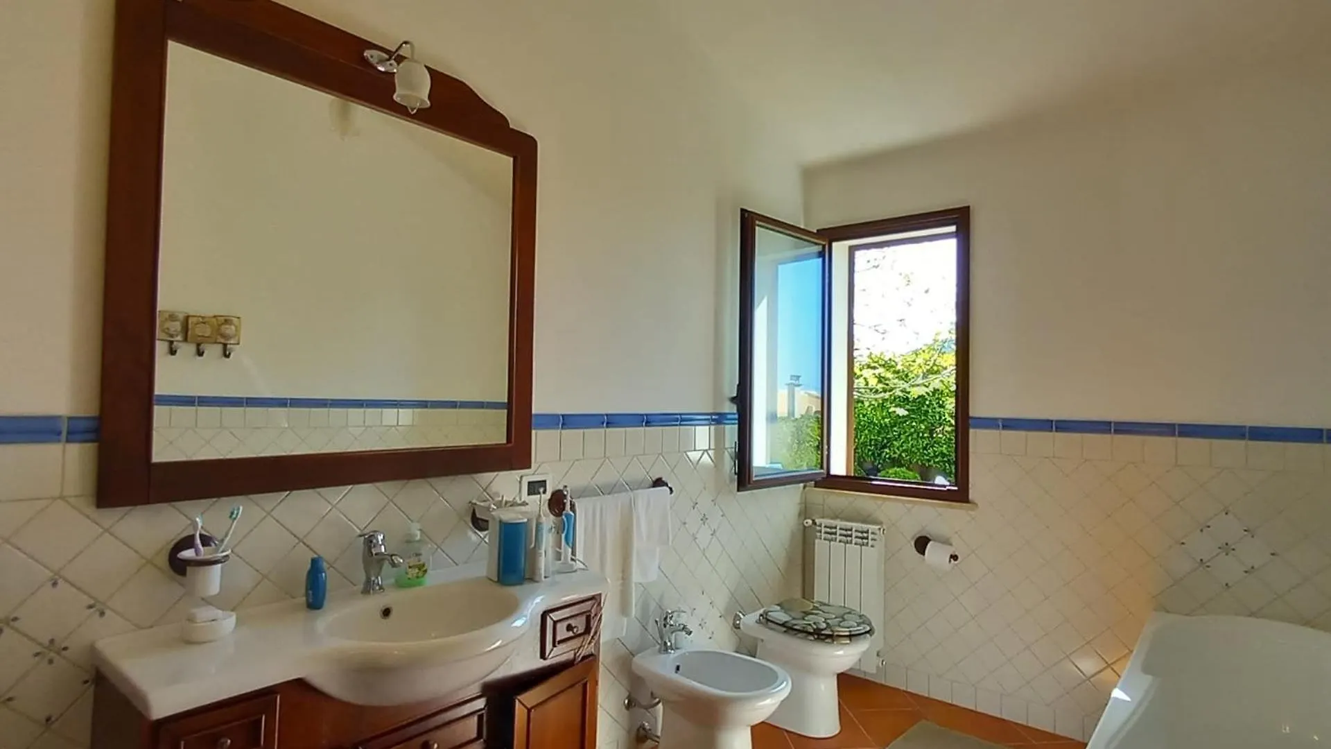 A Due Passi Dal Mare 1 Villa Marsala 0*,